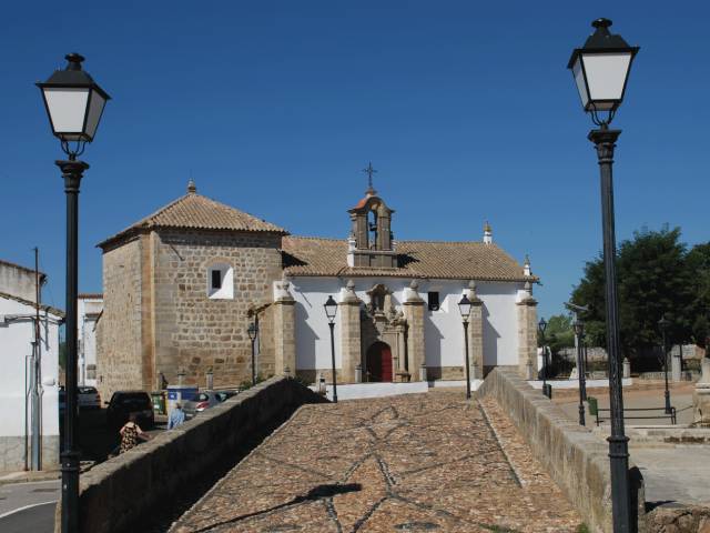 La ermita de Ntra. Sra. de Loreto, San Roque, San Bartolomé, el Santo Cristo y San Sebastián